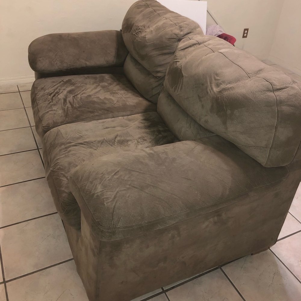 Sofa - Picture 2 of 3